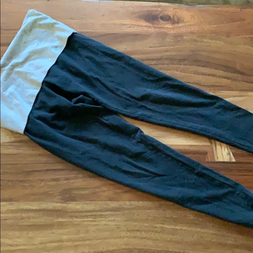 PINK Yoga Leggings